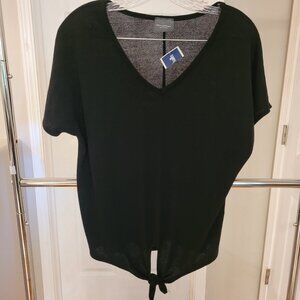 Brand new   Olivia Rae brand black short sleeve pullover sweater. Size medium.